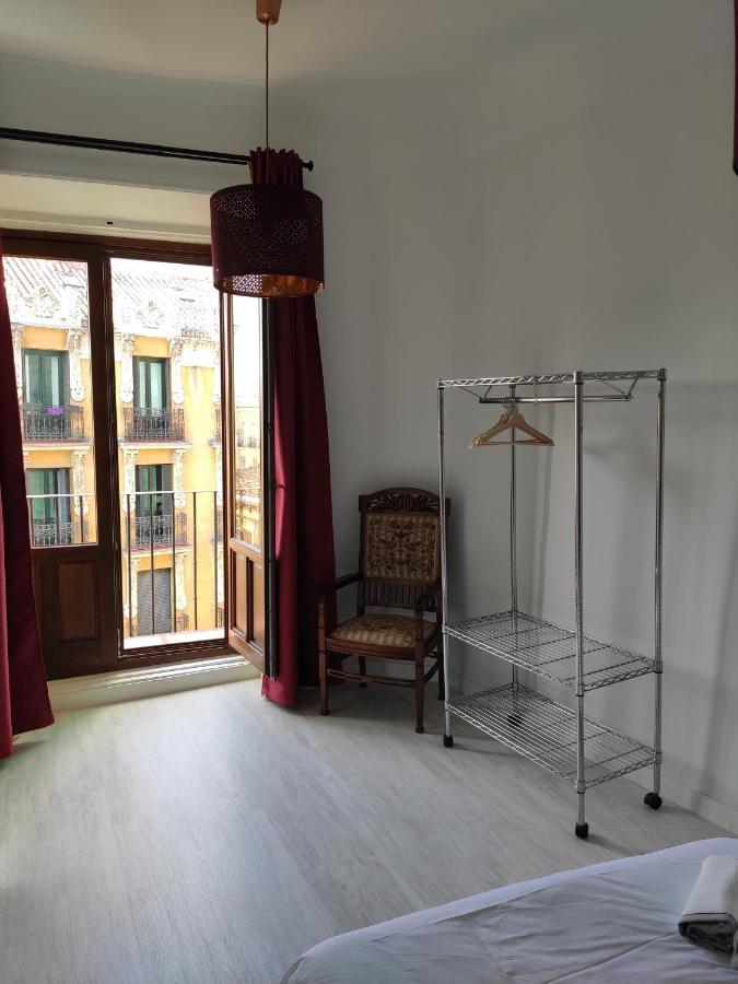 Nuevo Elegante Piso Vintage En Plena Plaza Mayor Madrid Bagian luar foto